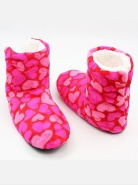 NEW Thermal Heart Print Winter Slipper Socks Knit Fleece Slip Resistant One Size